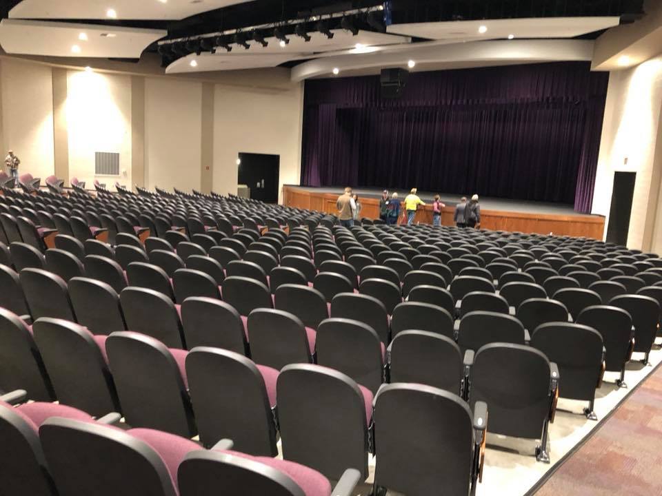 26219336_742118867448_3288801905969569004_n